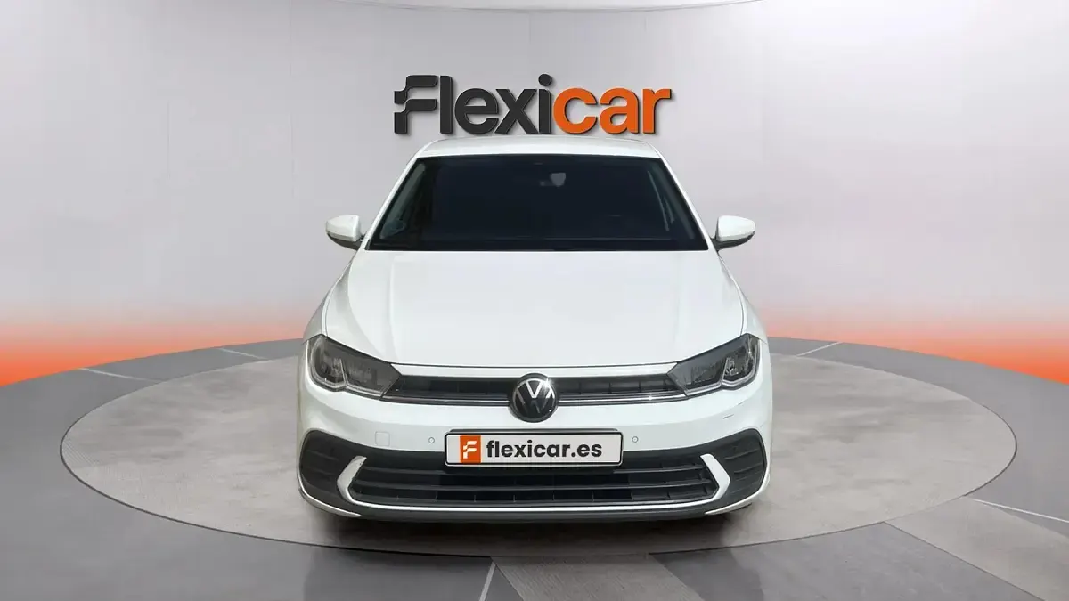 Usado VW Polo Life 95 CV (69 kW) 2023 Blanco Utilitario