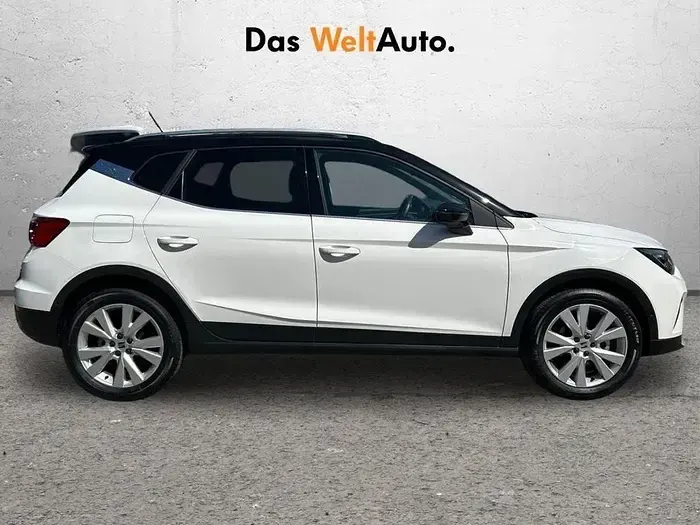 Usado Seat Arona Xperience 115 CV (84 kW) 2025 Blanco SUV