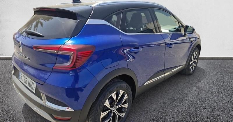 Usado Renault Captur Techno 90 CV (66 kW) 2023 SUV