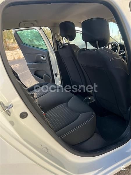Blanco Usado 2016 Renault Clio IV LIMITED Berlina | 9500 € (Precio justo) - Imagen 1/1