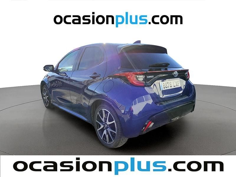 Usado Toyota Yaris Hybrid Style 116 CV (85 kW) 2022 Azul