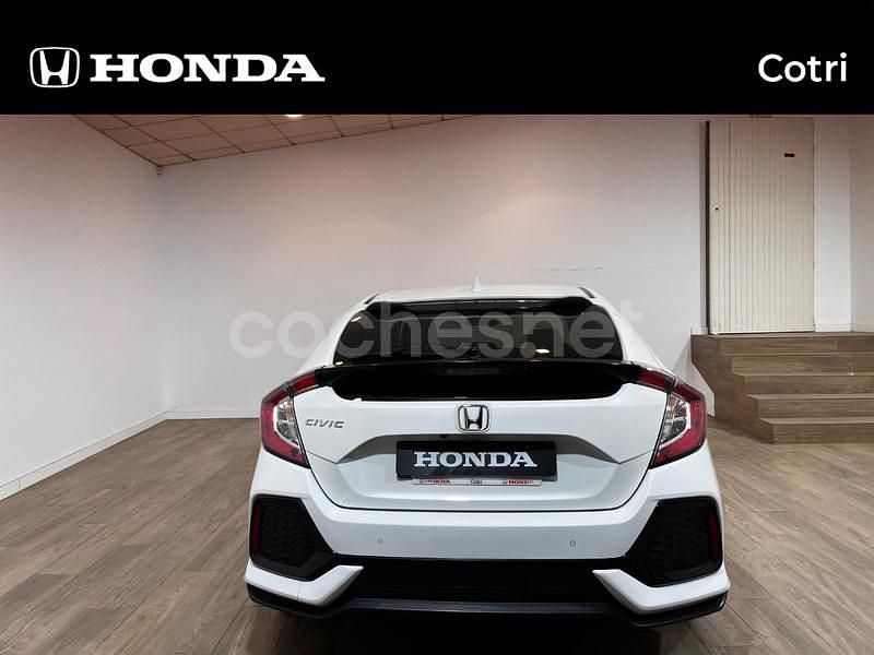 Usado Honda Civic Elegance 129 CV (94 kW) 2019 Blanco Berlina
