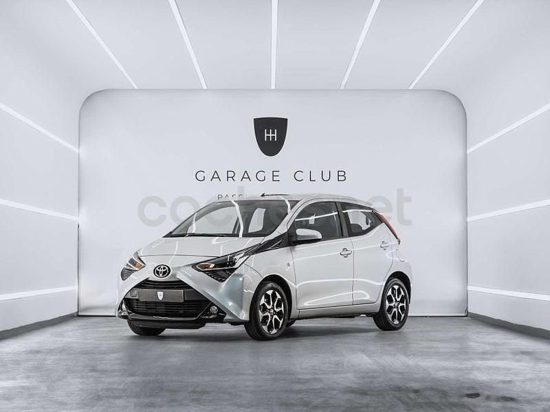 Gris / plata Usado 2018 Toyota Aygo X-cite Utilitario | 9499 € (Precio justo) - Imagen 1/4