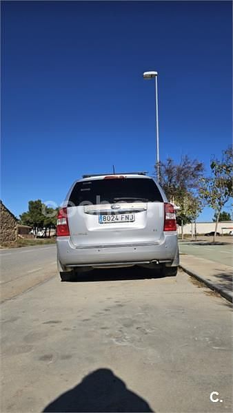 Usado Kia Carnival 185 CV (136 kW) 2007 Gris / plata Monovolumen