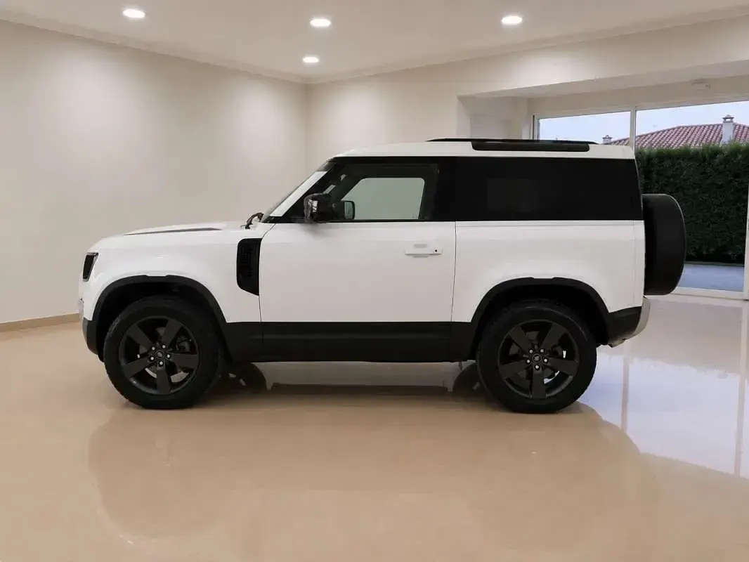 Usado Land Rover Defender SE 200 CV (147 kW) 2021 Blanco SUV