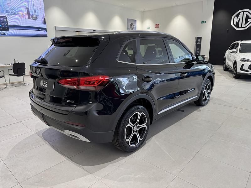 Usado MG ZS Comfort 116 CV (85 kW) 2025 Negro Berlina