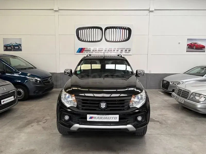 Usado Fiat Fullback Cross 181 CV (133 kW) 2017 Negro Pickup/Camioneta