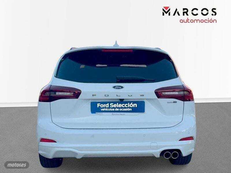 Usado Ford Focus ST-Line 125 CV (91 kW) 2024 Blanco Berlina