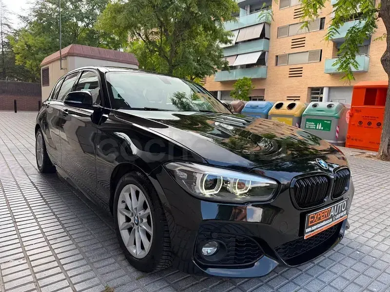 Usado BMW 116 Comfort Edition 109 CV (80 kW) 2019 Negro Utilitario