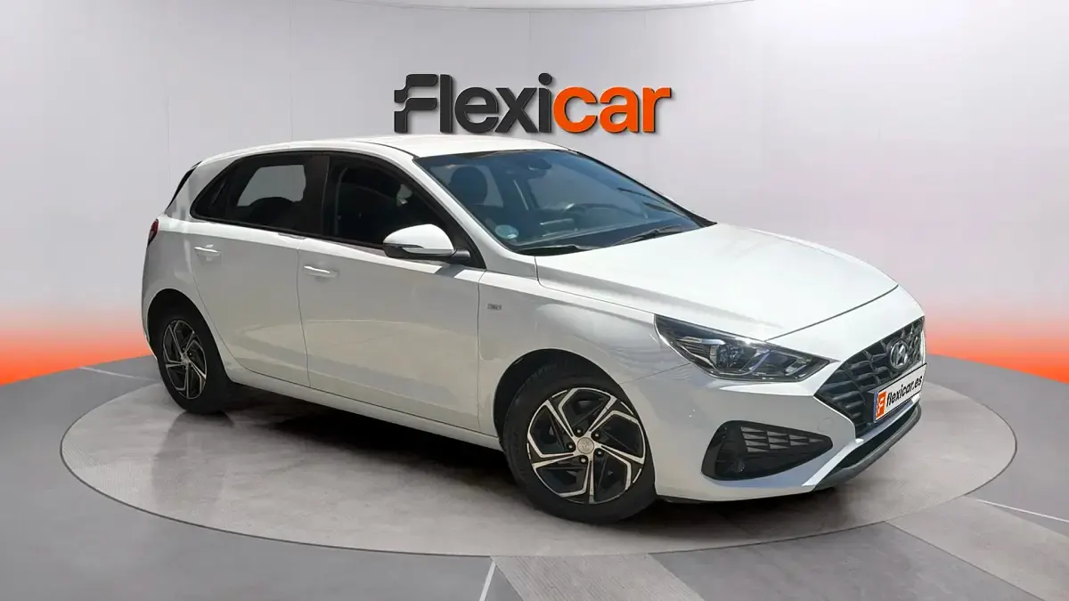 Usado Hyundai i30 120 CV (88 kW) 2021 Berlina