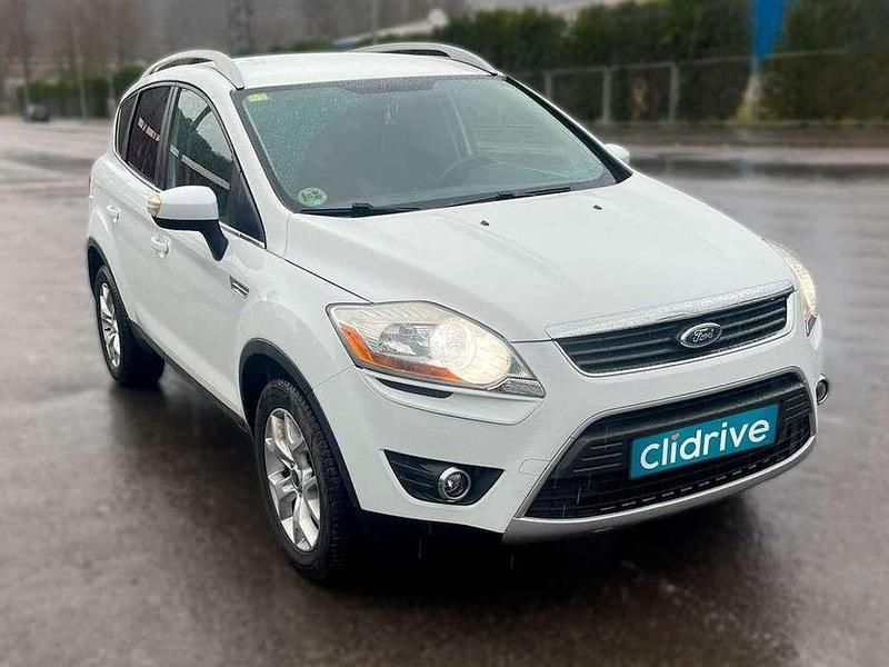 Usado Ford Kuga Trend 136 CV (100 kW) 2012 Blanco SUV