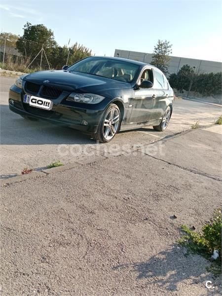 Usado BMW 318 129 CV (94 kW) 2006 Negro Berlina