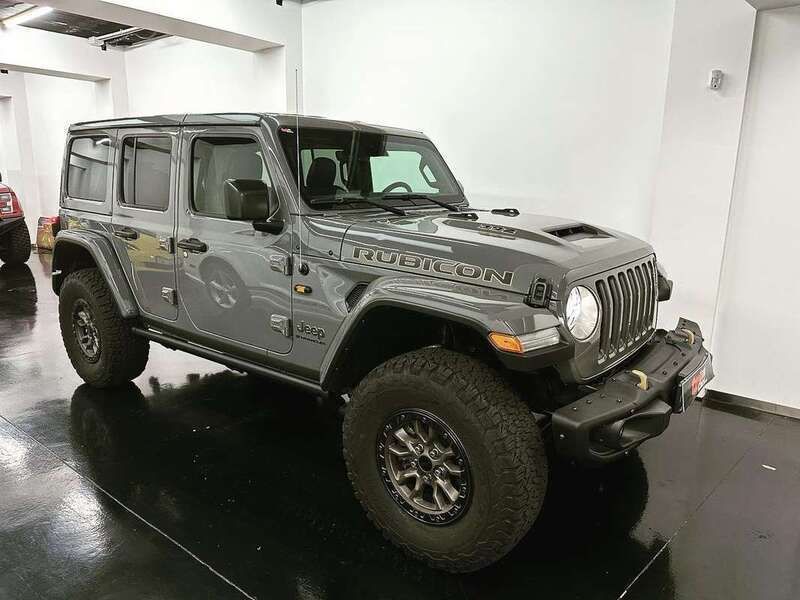 Gris Usado 2023 Jeep Wrangler Rubicon SUV | 119.900 € - Imagen 1/4