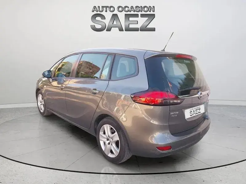 Usado Opel Zafira Family 140 CV (102 kW) 2017 Gris / plata Monovolumen