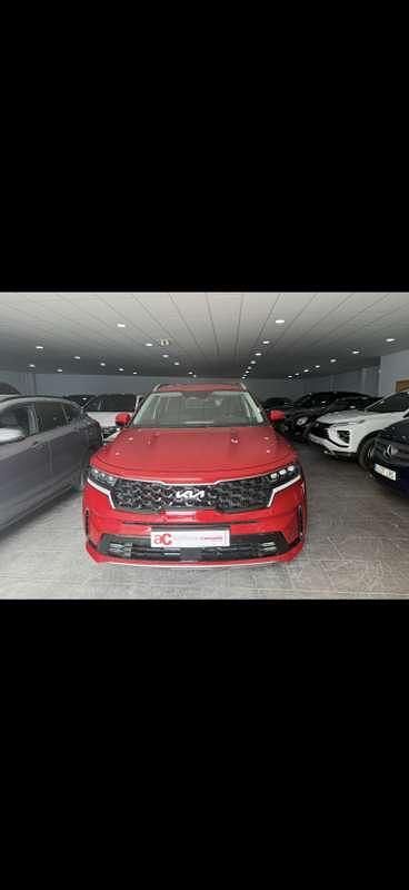 Usado Kia Sorento 215 CV (158 kW) 2024 Burdeos SUV