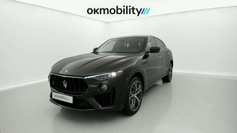 Negro Usado 2022 Maserati Levante GT SUV | 59.310 € (Super precio) - Imagen 1/3
