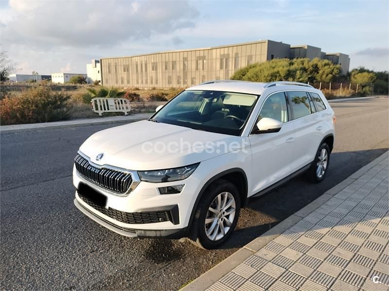 Blanco Usado 2022 Skoda Kodiaq Style SUV | 29.000 € (Buen precio) - Imagen 1/4