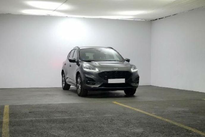 Usado Ford Kuga ST-Line X 225 CV (165 kW) 2021 SUV