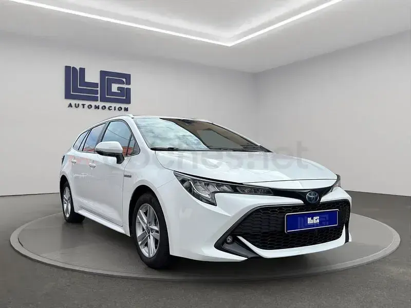 Usado Toyota Corolla Business Edition 122 CV (89 kW) 2022 Blanco Familiar