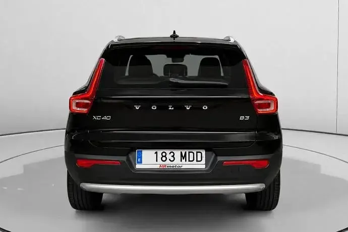 Usado Volvo XC40 Core 163 CV (119 kW) 2022 SUV