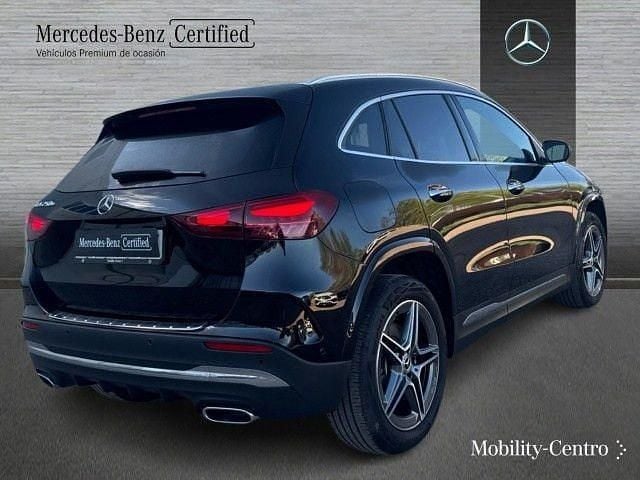 Usado Mercedes GLA250 218 CV (160 kW) 2025 Negro noche SUV