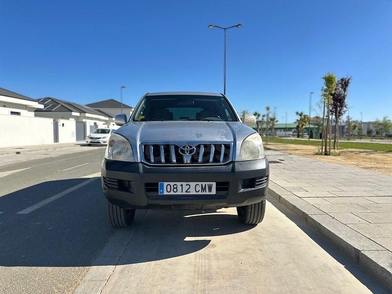 Usado Toyota Land Cruiser 163 CV (119 kW) 2003 Gris / plata SUV