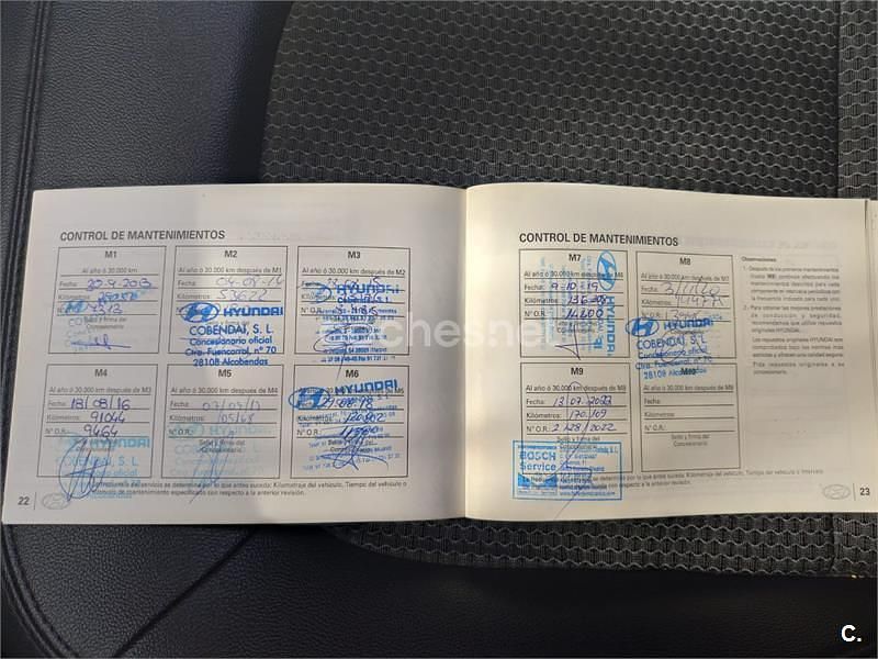 Gris / plata Usado 2012 Hyundai ix35 Classic SUV | 7999 € (Precio justo) - Imagen 1/4