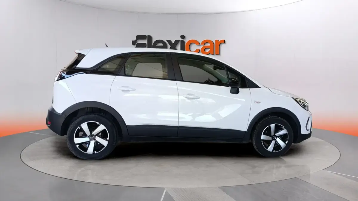 Usado Opel Crossland Edition 110 CV (80 kW) 2021 Blanco SUV