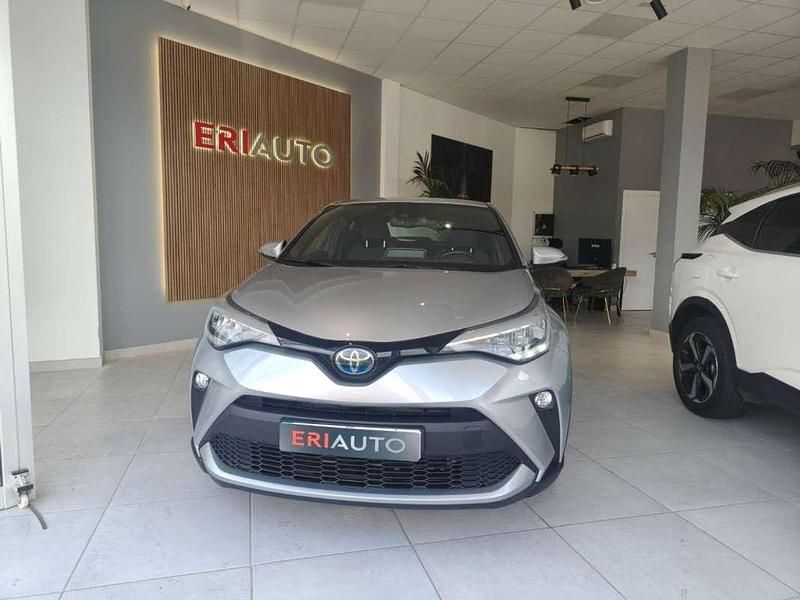 Usado Toyota C-HR Active 140 CV (102 kW) 2022 Gris SUV