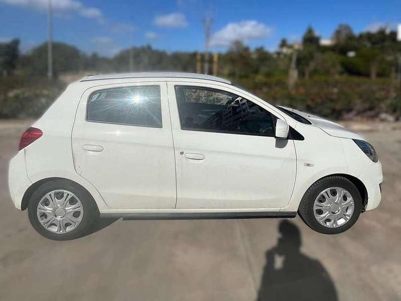 Usado Mitsubishi Space Star Motion 80 CV (58 kW) 2019 Blanco Utilitario