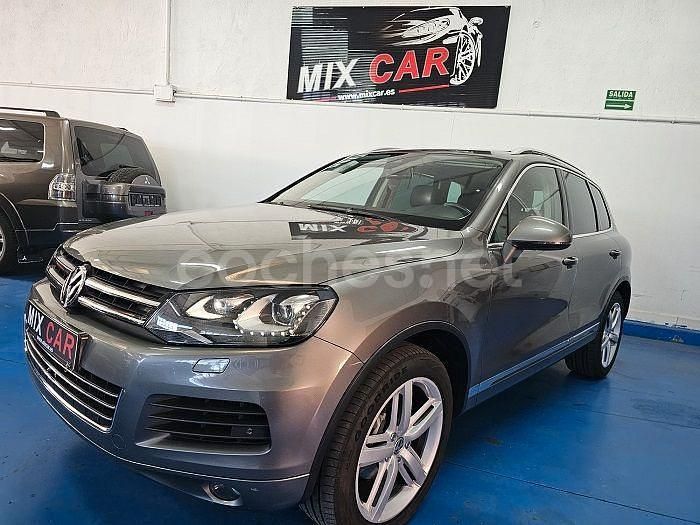 Gris / plata Usado 2014 VW Touareg SUV | 21.999 € (Caro) - Imagen 1/4