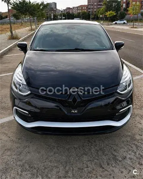 Usado Renault Clio IV 200 CV (147 kW) 2014 Negro Berlina