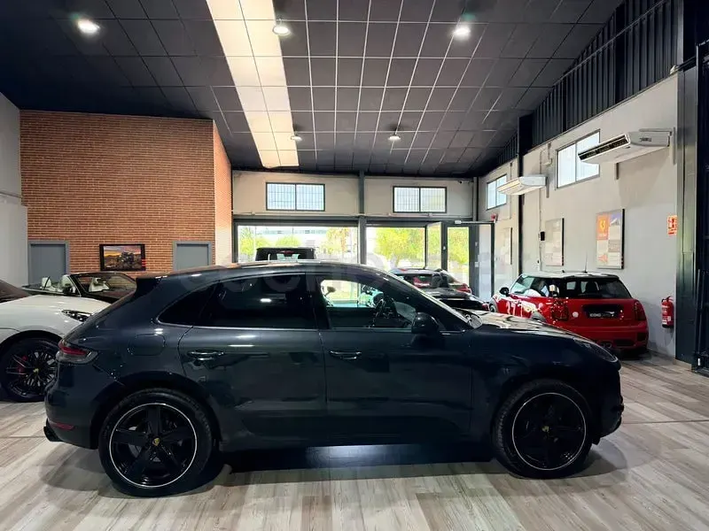 Usado Porsche Macan 265 CV (194 kW) 2021 Negro SUV