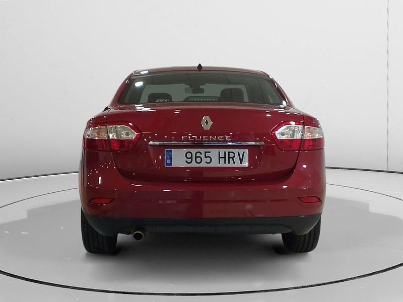 Usado Renault Fluence Dynamique 110 CV (80 kW) 2013 Rojo Berlina
