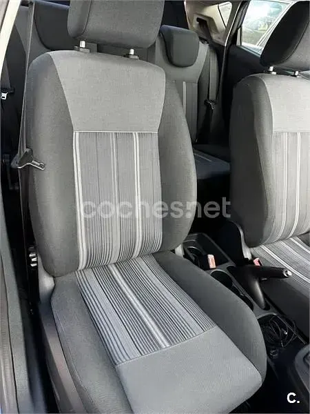 Usado Ford Fiesta Trend 68 CV (50 kW) 2009 Azul Berlina