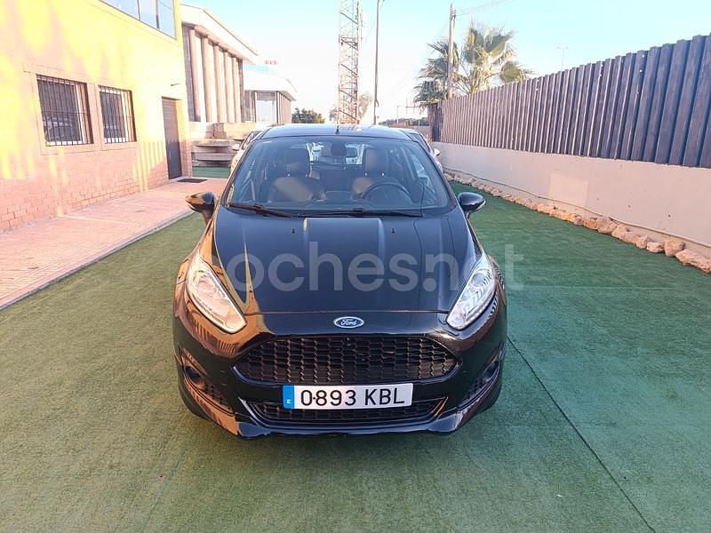 Usado Ford Fiesta ST-Line 85 CV (62 kW) 2018 Negro Berlina