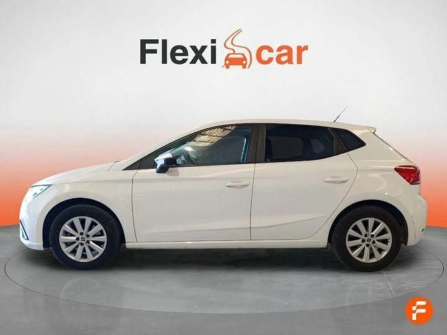 Usado Seat Ibiza Style 110 CV (80 kW) 2022 Blanco Berlina