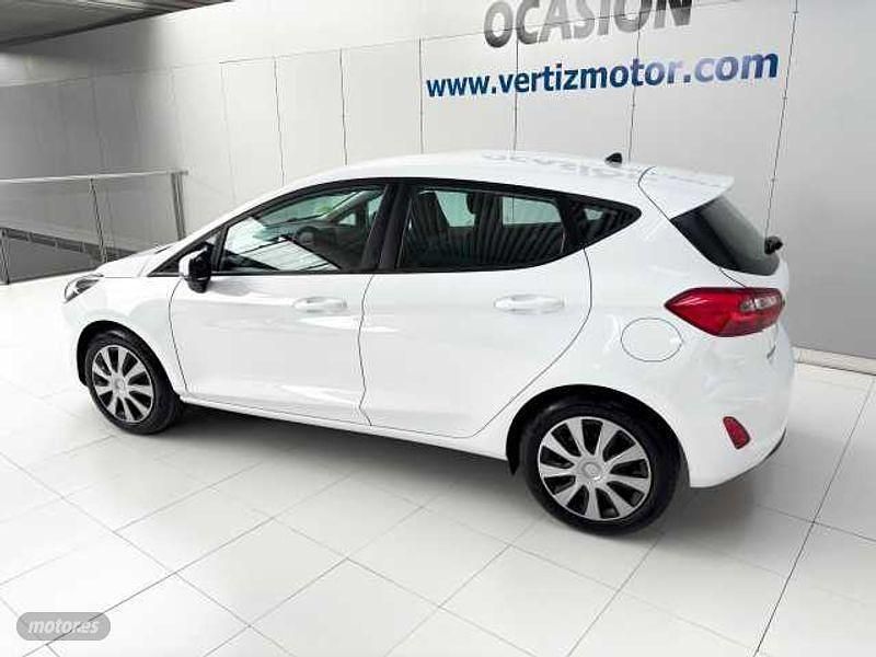 Usado Ford Fiesta Trend 86 CV (63 kW) 2019 Blanco Utilitario