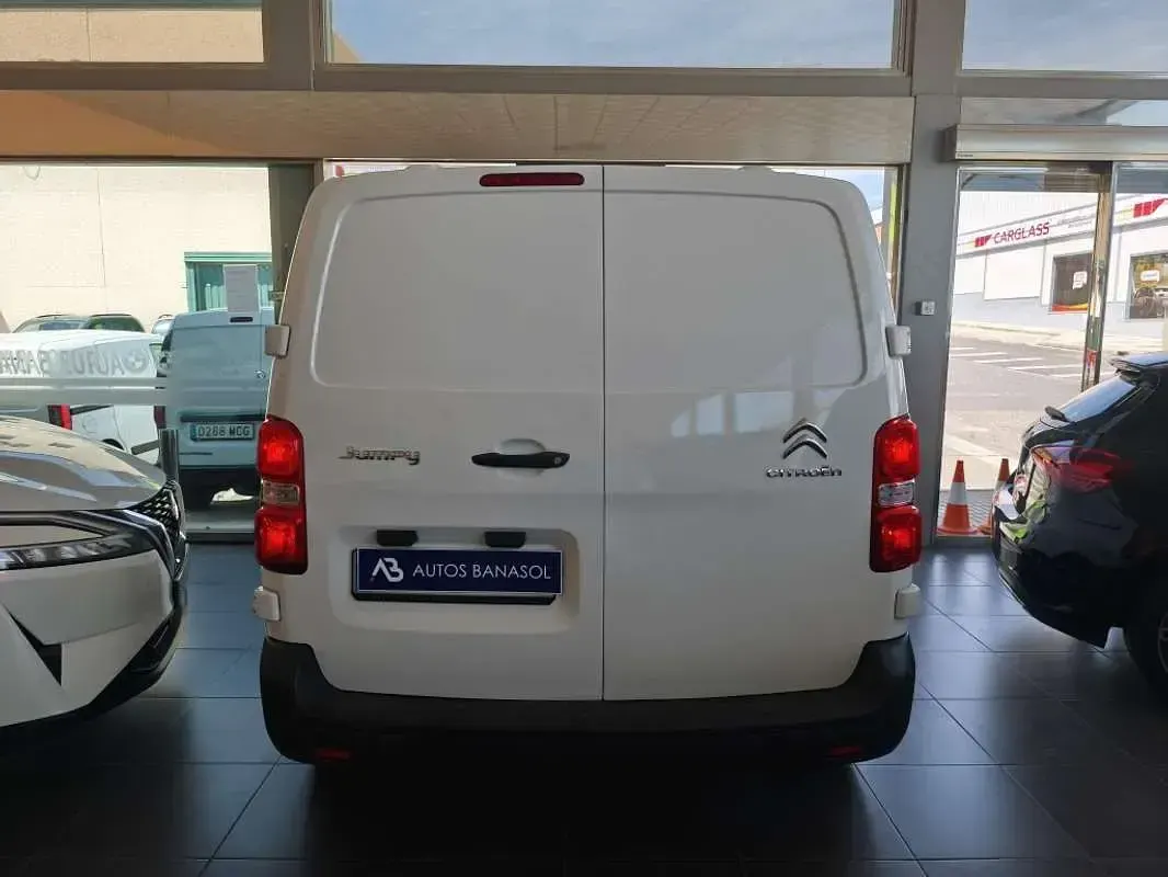 Usado Citroën Jumpy 116 CV (85 kW) 2019 Blanco Monovolumen