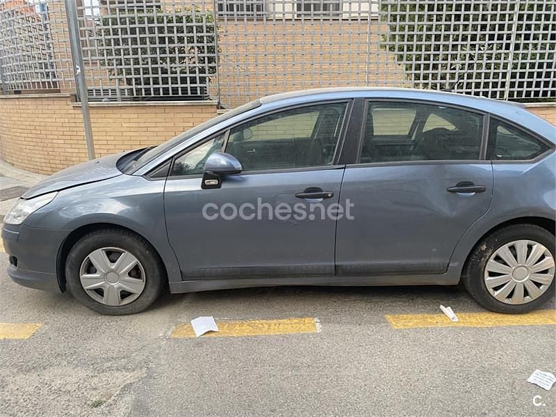 Gris / plata Usado 2007 Citroën C4 Berlina | 3200 € (Buen precio) - Imagen 1/3