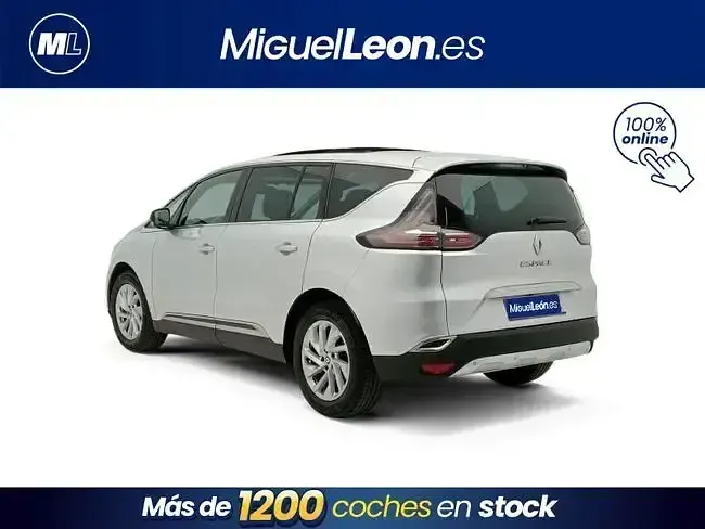 Käytetty Renault Espace Zen 160 HP (117 kW) 2017 Punainen Tila-auto