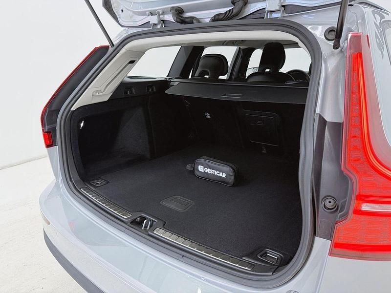 Brugt Volvo V60 197 HK (144 kW) 2023 Grå Stationcar