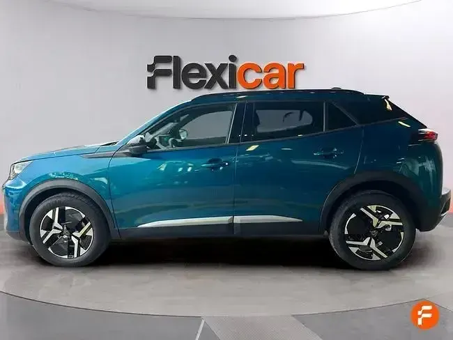 Usado Peugeot 2008 Allure 100 CV (73 kW) 2025 Azul SUV