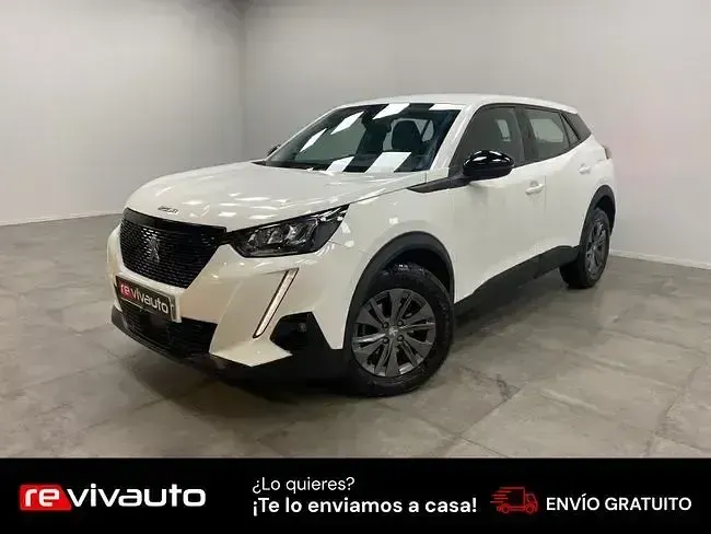 Usado Peugeot 2008 Active 110 CV (80 kW) 2022 Blanco SUV