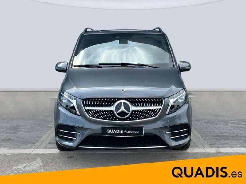Usado Mercedes V220 Avantgarde 163 CV (119 kW) 2024 Gris Monovolumen