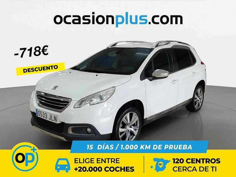 Usado Peugeot 2008 Allure 100 CV (73 kW) 2016 Blanco SUV
