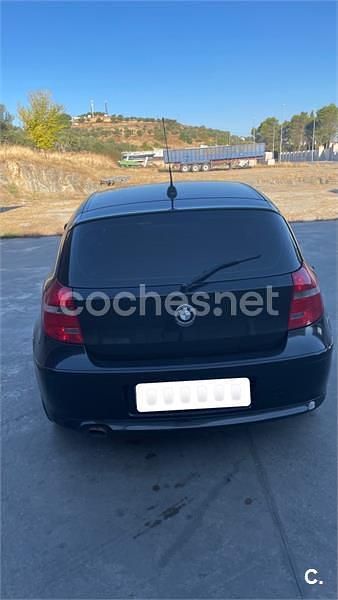 Usado BMW 116 115 CV (84 kW) 2009 Negro Utilitario