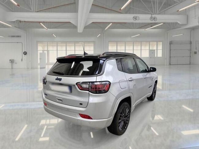 Usado Jeep Compass 241 CV (177 kW) 2022 Gris SUV