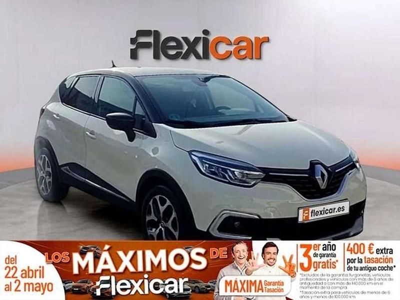 Usado Renault Captur Intens 90 HP (66 kW) 2018 Bege SUV