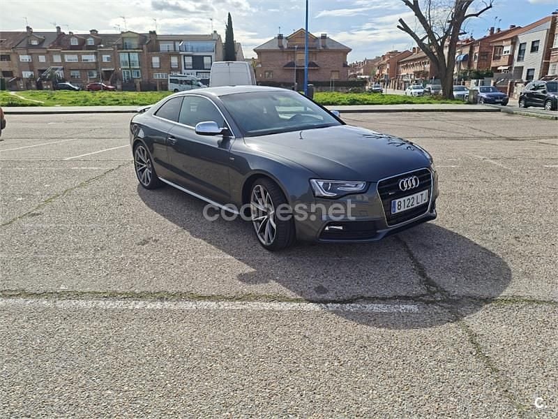 Usado Audi A5 S-Line 245 CV (180 kW) 2014 Gris / plata Coupe